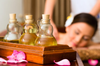Essential Oil Spa Massage 精油SPA按摩 全身按摩  